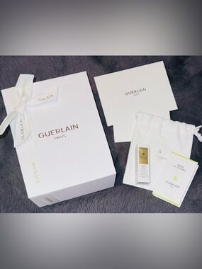 Guerlain 7 Piece Gift Set - Box, Bow, Card Set, Bag & 2 Samples | Brand New